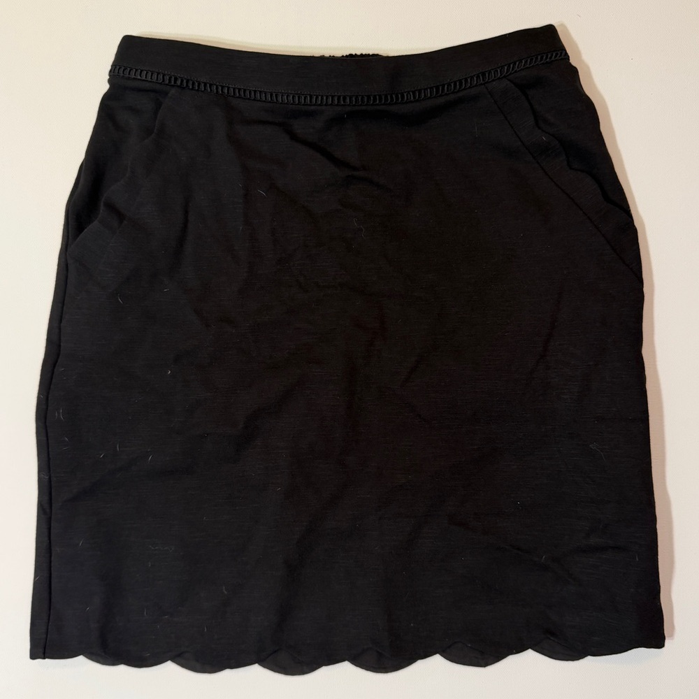 Skies are Blue Berenice Scallop Hem Skirt in black